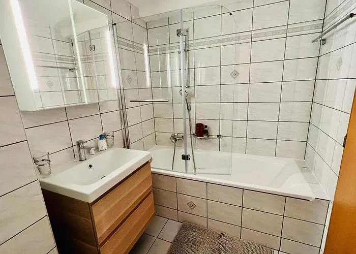 Renovated Flat In Center Of The Village *